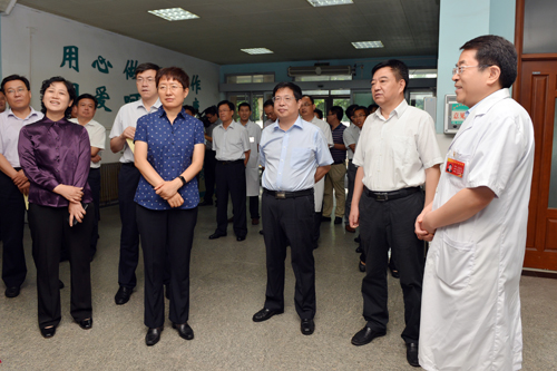 聊城市人民政府网官方网站首页(鄄城人民政府网官方网站)”
